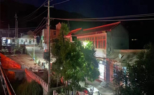 贵南太阳能路灯防雷接地做法详解 贵南太阳能路灯防雷接地做法详解