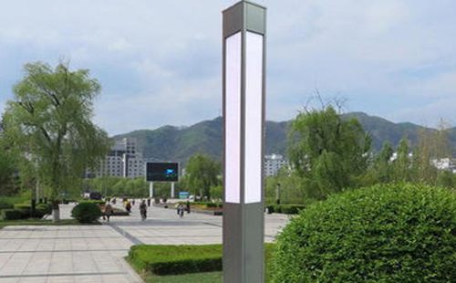 贵南景观灯在现代城市与社区建设中的作用与价值解析